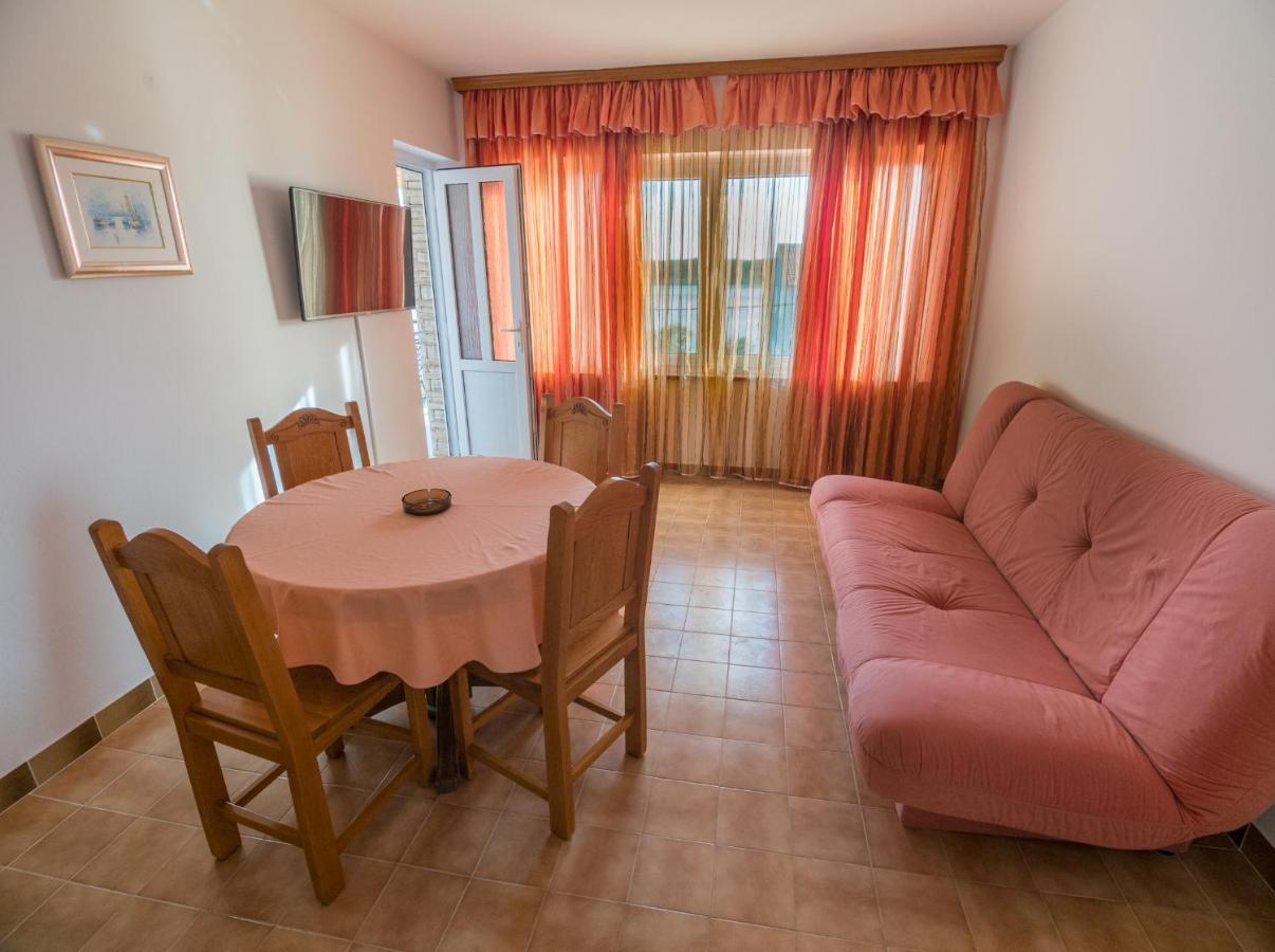Apartments Anita 1 Barbat na Rabu Exteriér fotografie